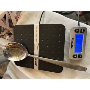 Express large stainless spoon Made in Japan (4.1oz)‎